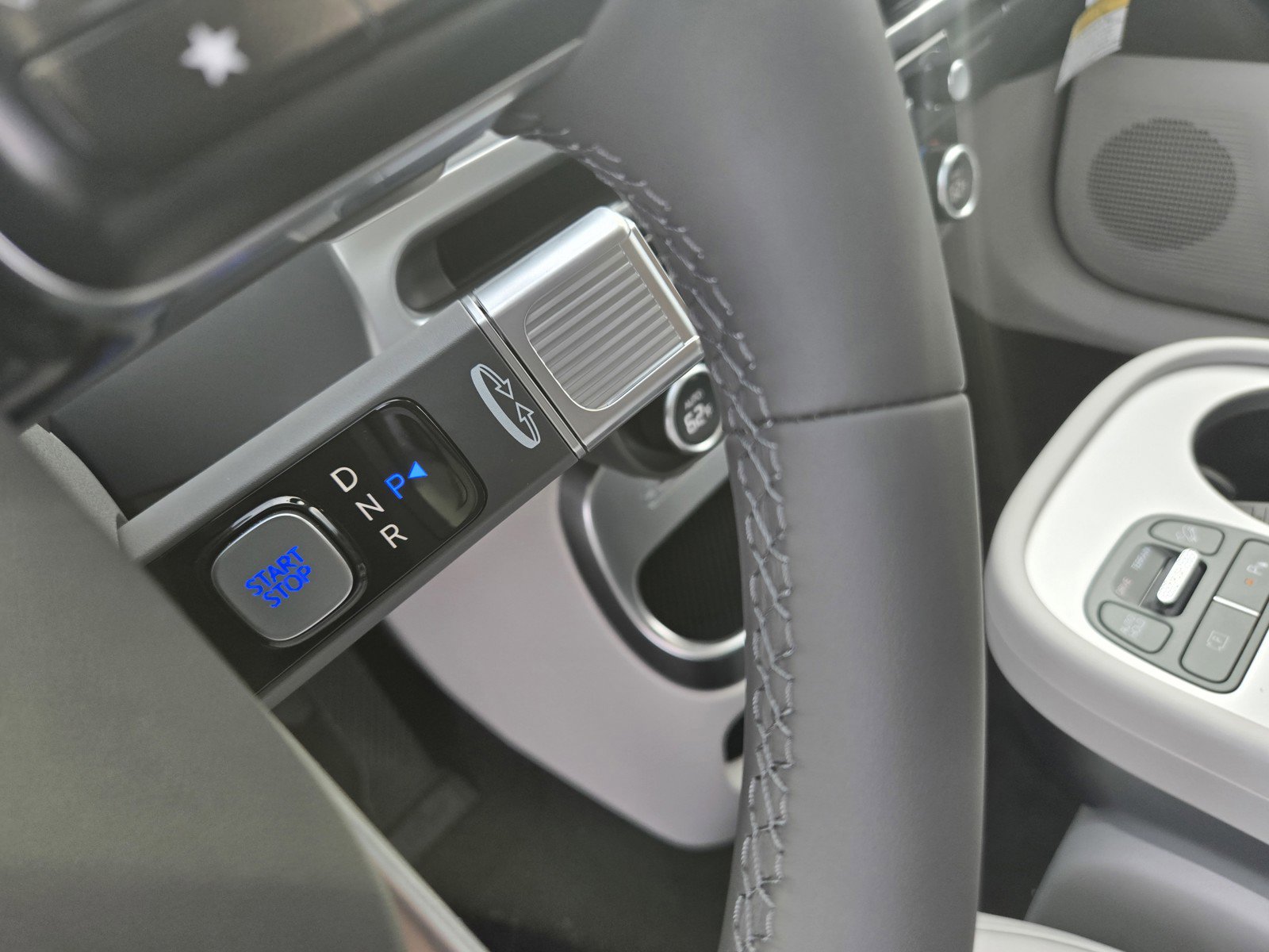 New 2026 Hyundai Ioniq 9 SEL image 18