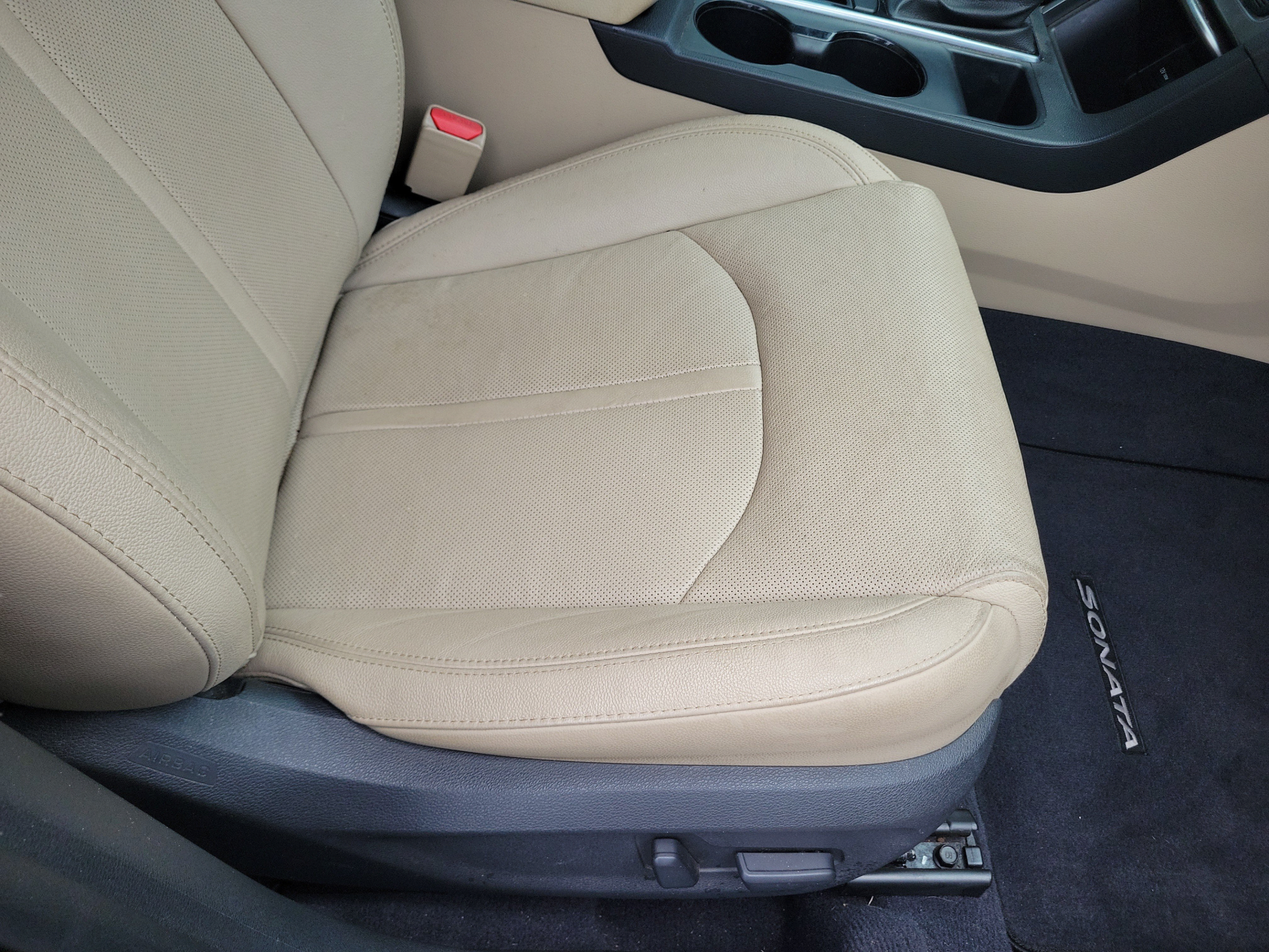 Used 2017 Hyundai Sonata Limited w/ Tech Package 03 FWD image 19