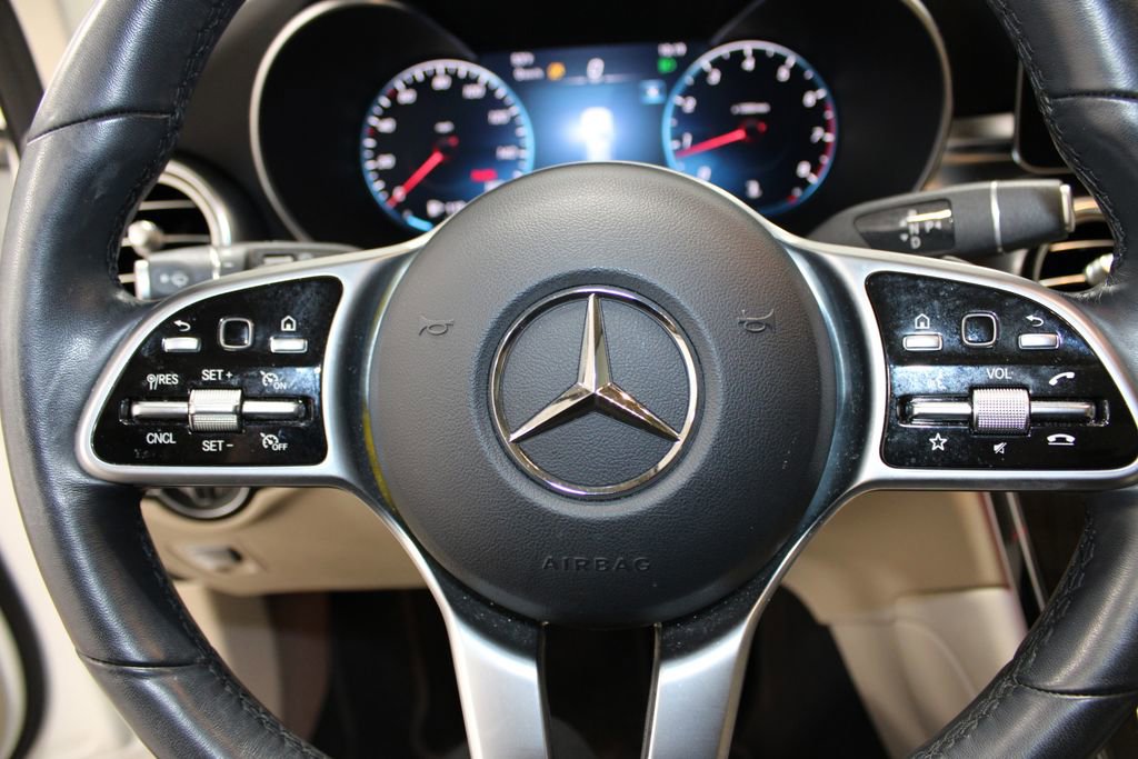 Used 2022 Mercedes-Benz GLC 300 4MATIC image 16