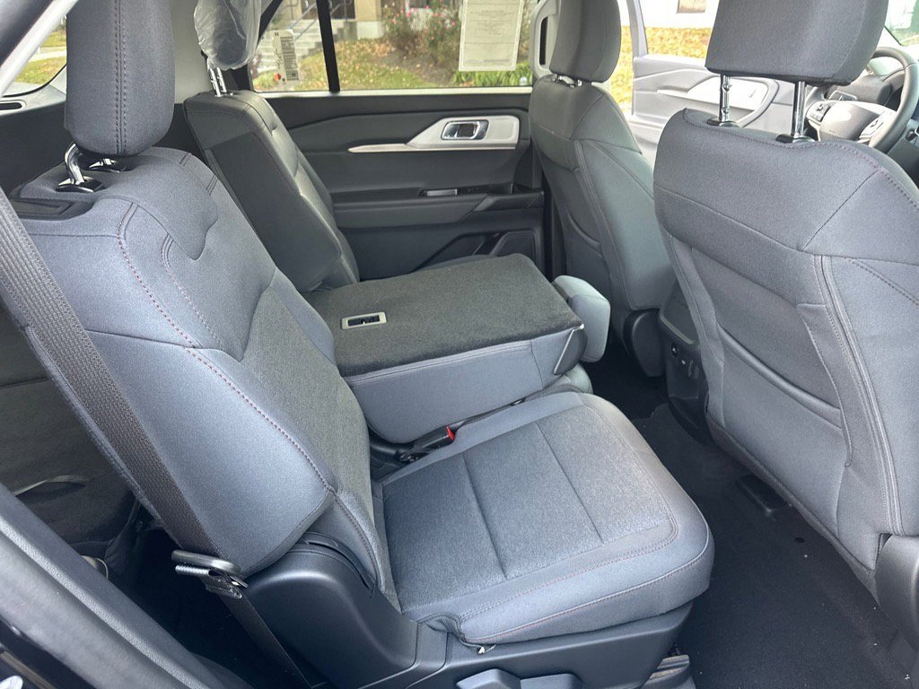 New 2026 Ford Explorer Active image 38