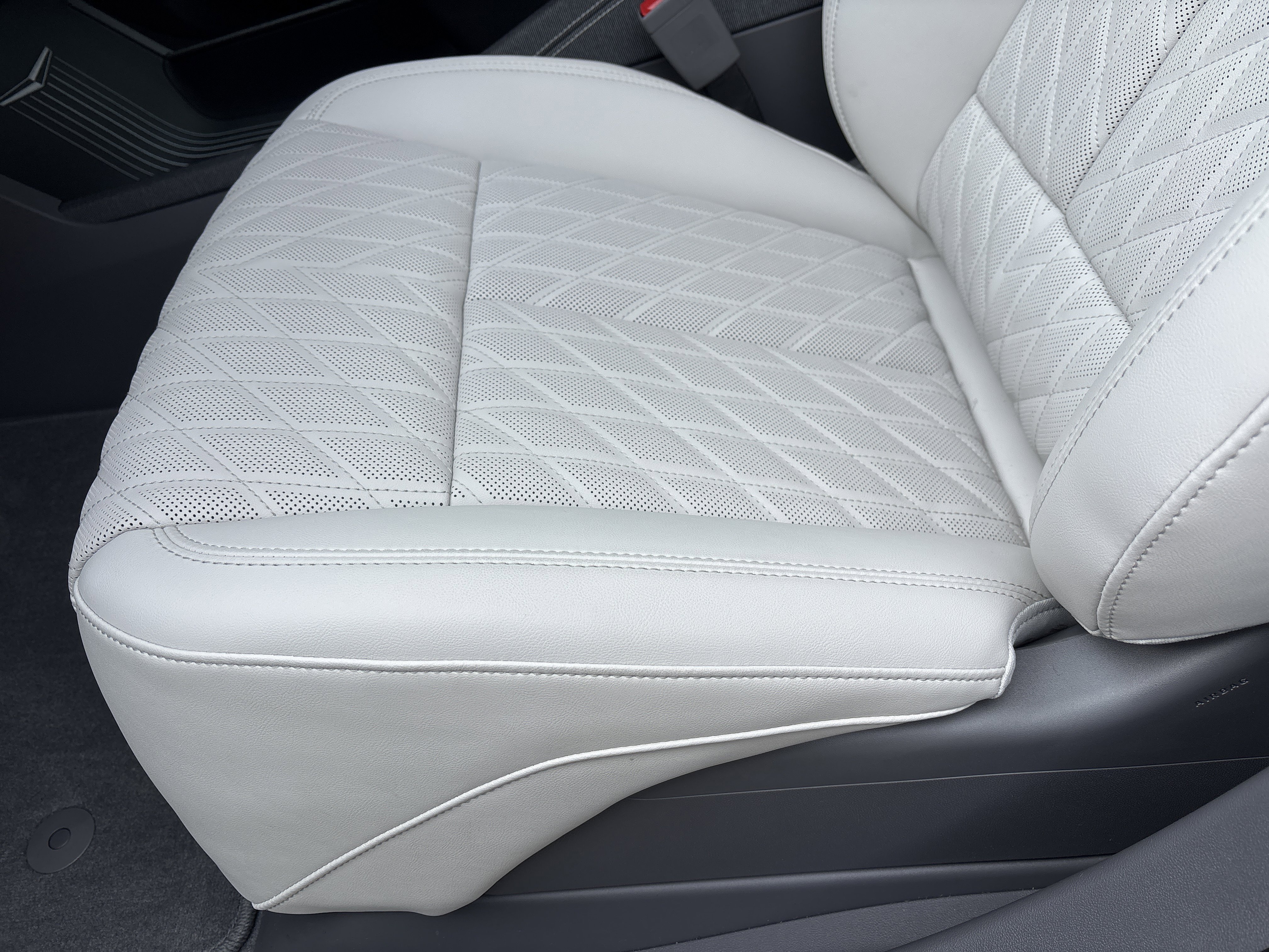 New 2026 Cadillac Escalade IQL Luxury image 30