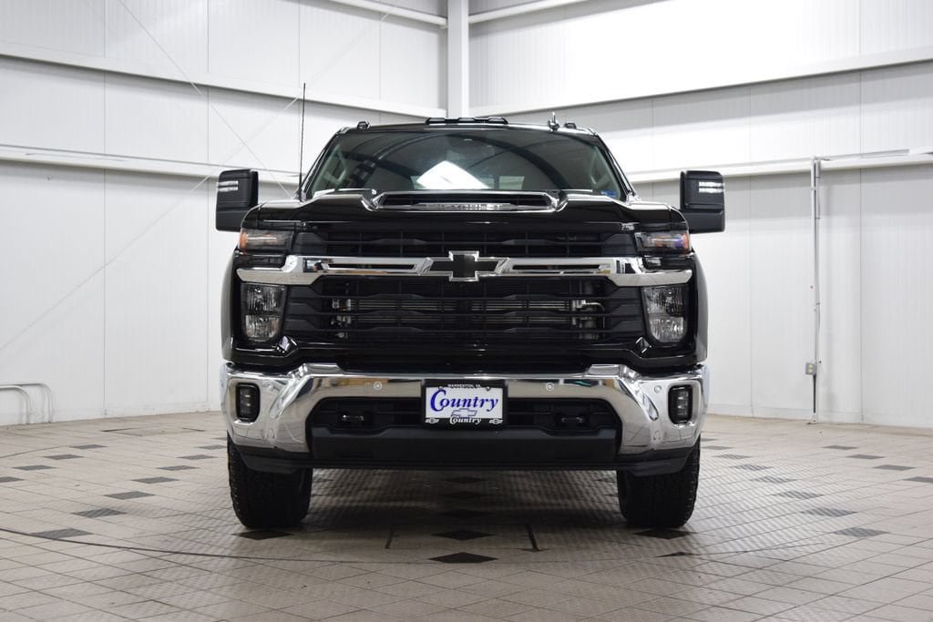 New 2026 Chevrolet Silverado 2500 LT w/ All Star Edition AWD/4WD image 2