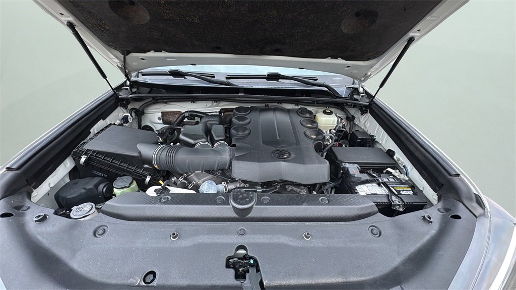 Used 2021 Toyota 4Runner Nightshade image 19