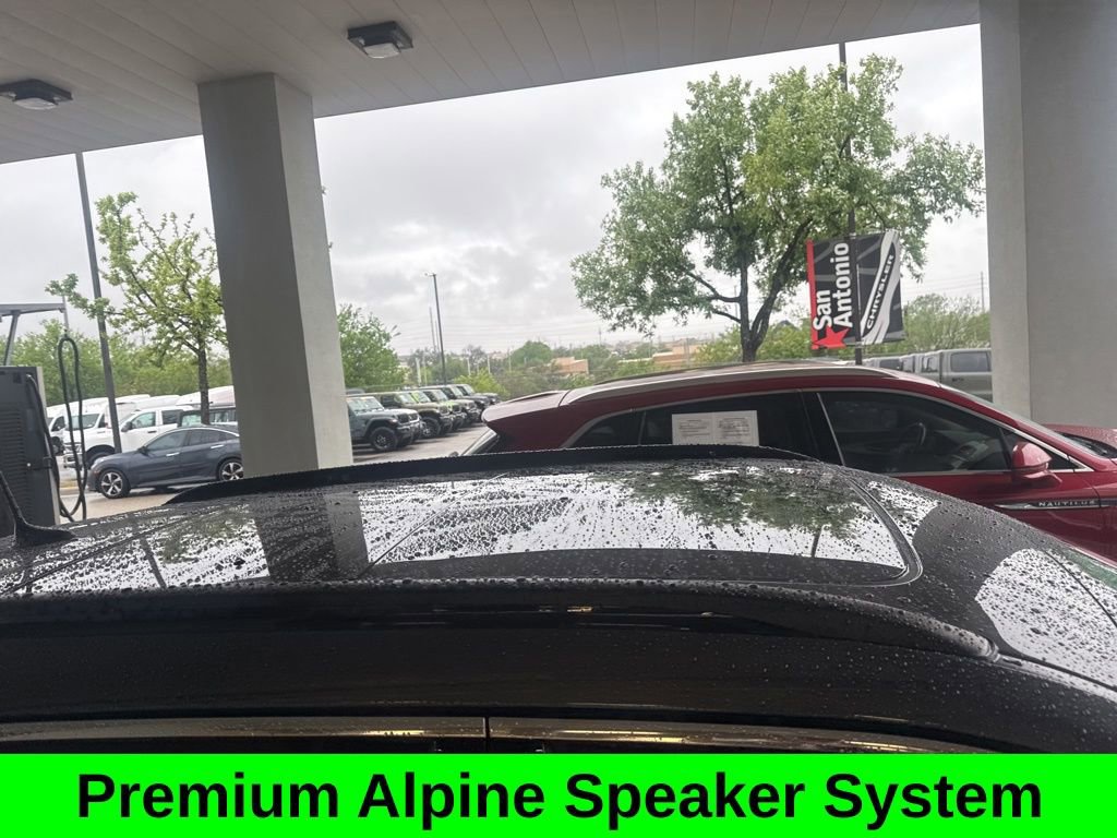 Used 2022 Jeep Compass Latitude w/ Sun and Sound Group image 5