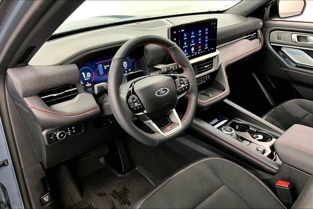 Used 2025 Ford Explorer ST w/ Sun And Sound Package image 14