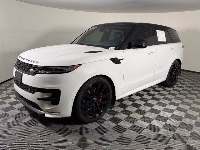Used 2025 Land Rover Range Rover Sport Dynamic SE AWD/4WD image 2