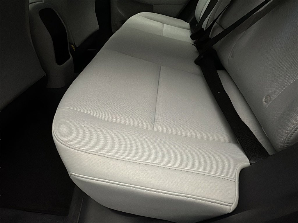 Certified 2025 Hyundai Kona SE image 12