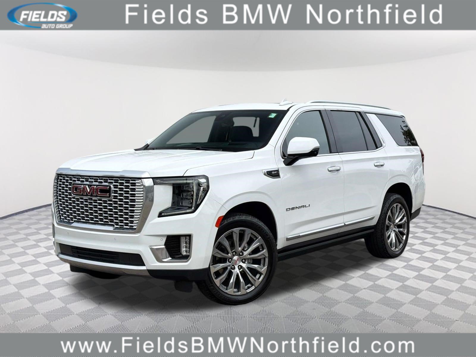 Used 2022 GMC Yukon Denali w/ Denali Premium Package AWD/4WD image 1