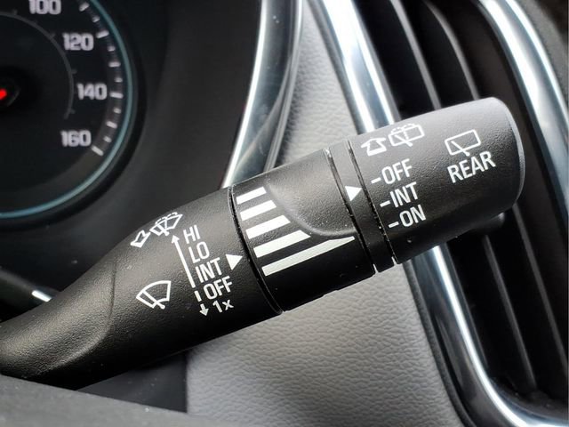 Used 2023 Chevrolet Equinox LS w/ LS Convenience Package image 27