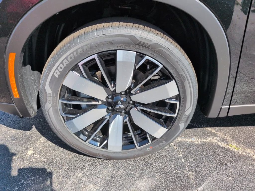 New 2026 Mitsubishi Outlander SE AWD/4WD image 13