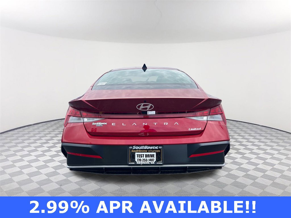 Certified 2025 Hyundai Elantra Limited image 6