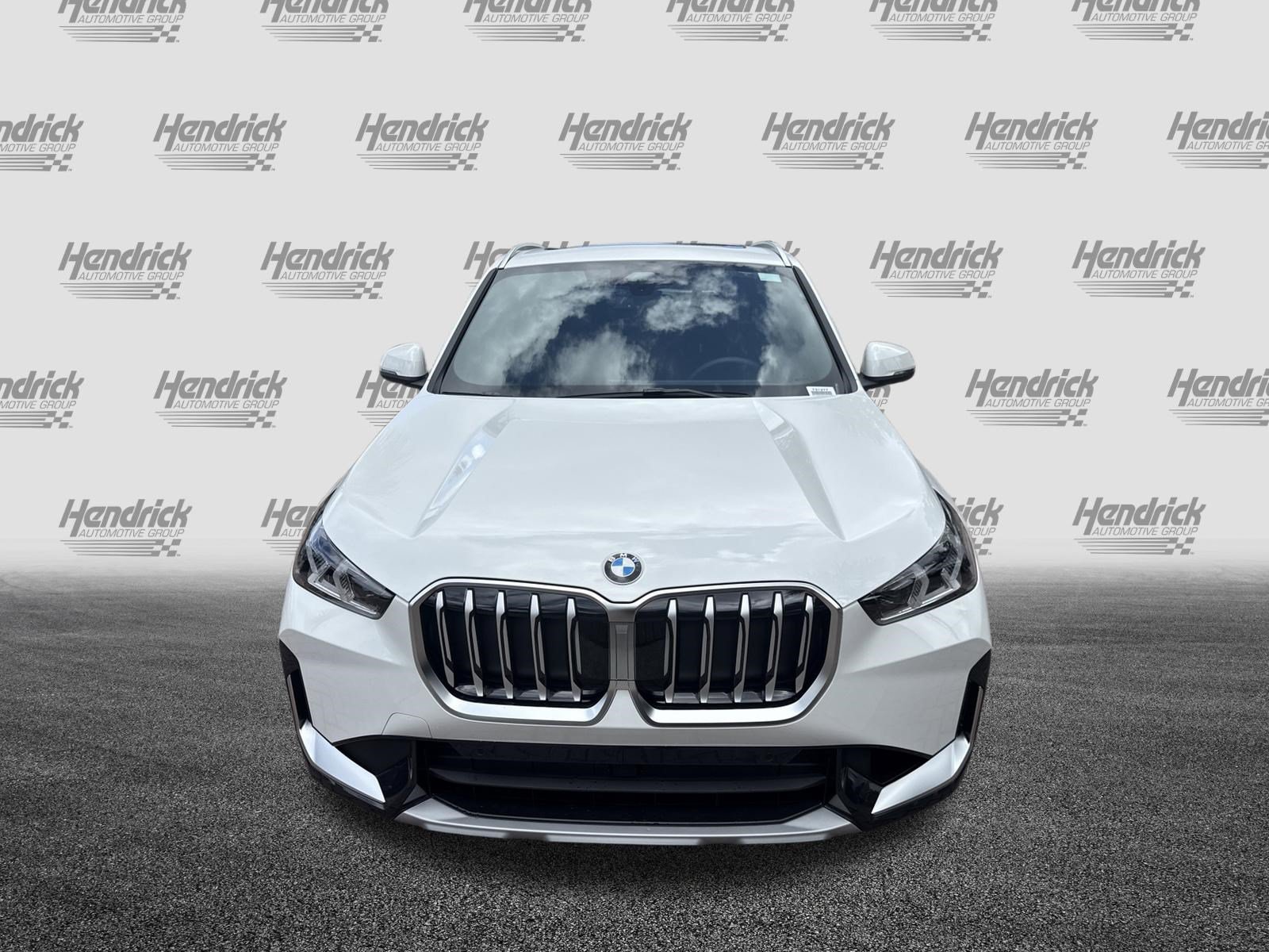 New 2026 BMW X1 xDrive28i w/ Convenience Package AWD/4WD image 3