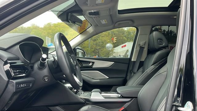 Used 2024 Acura MDX SH-AWD w/ Technology Package image 10