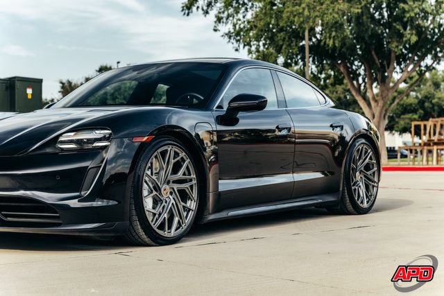 Used 2020 Porsche Taycan Turbo AWD/4WD image 52