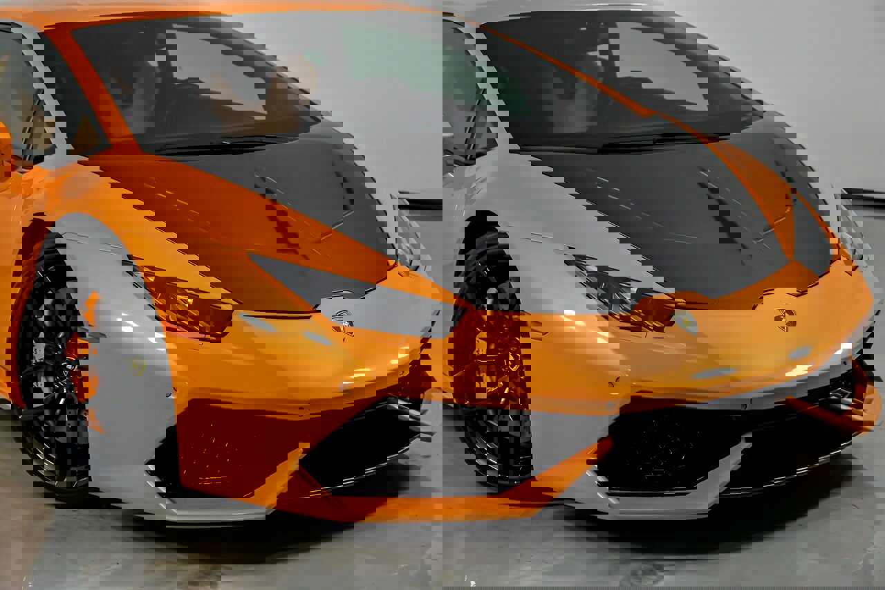 Used 2015 Lamborghini Huracan LP 610-4 image 3