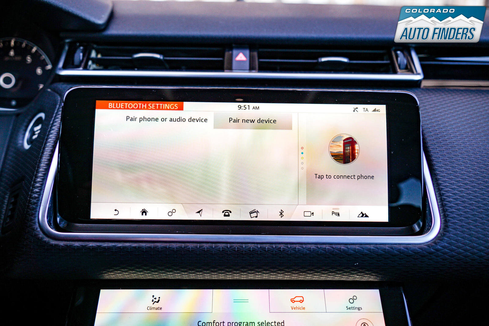 Used 2020 Land Rover Range Rover Velar S image 22