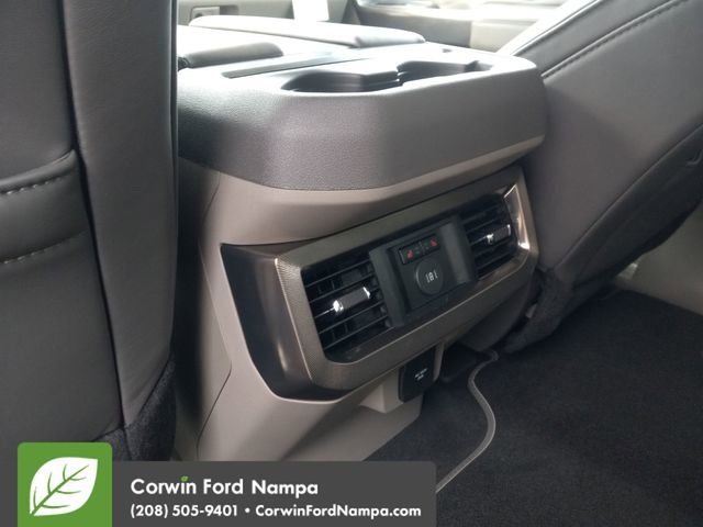 New 2026 Ford F250 Platinum w/ Platinum Plus Package AWD/4WD image 27