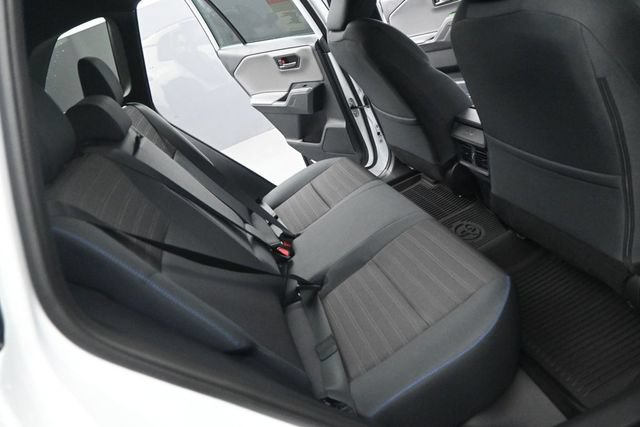 Used 2026 Toyota RAV4 SE AWD/4WD image 14