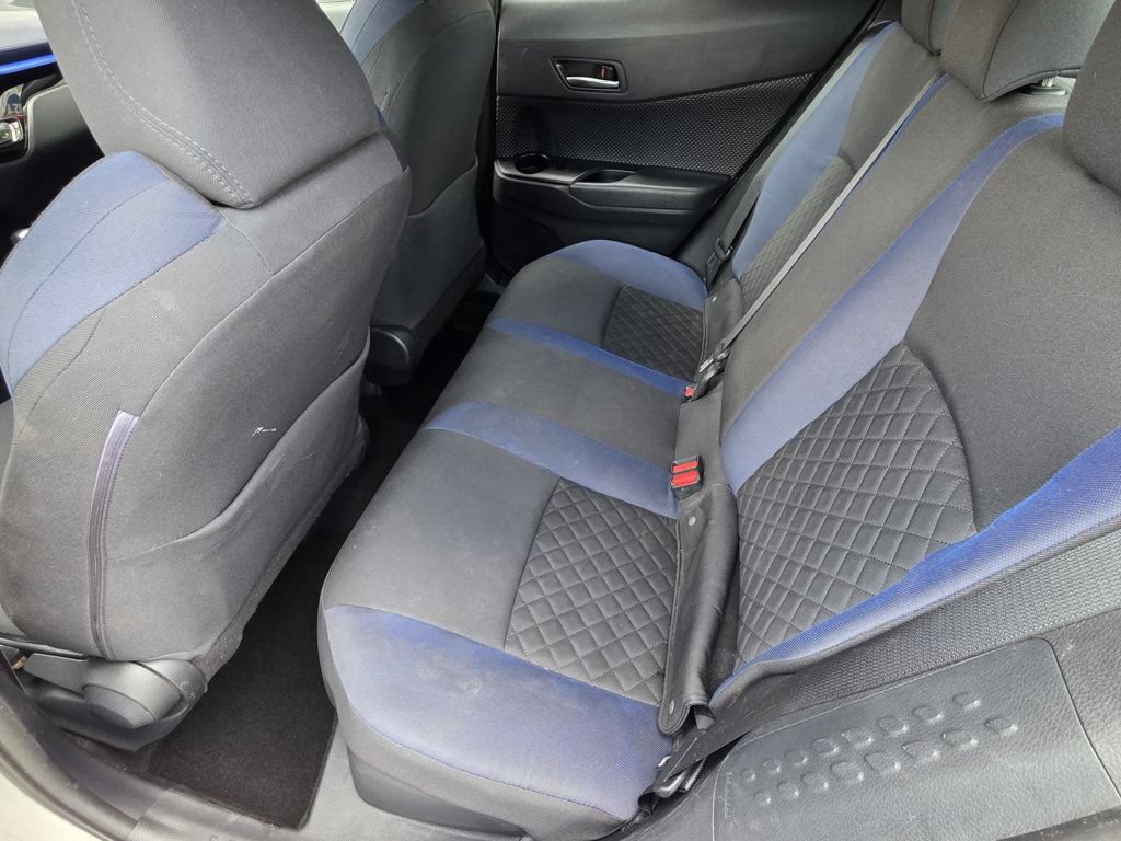 Used 2021 Toyota C-HR XLE FWD image 8