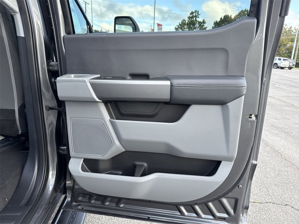 New 2026 Ford F350 XL image 21