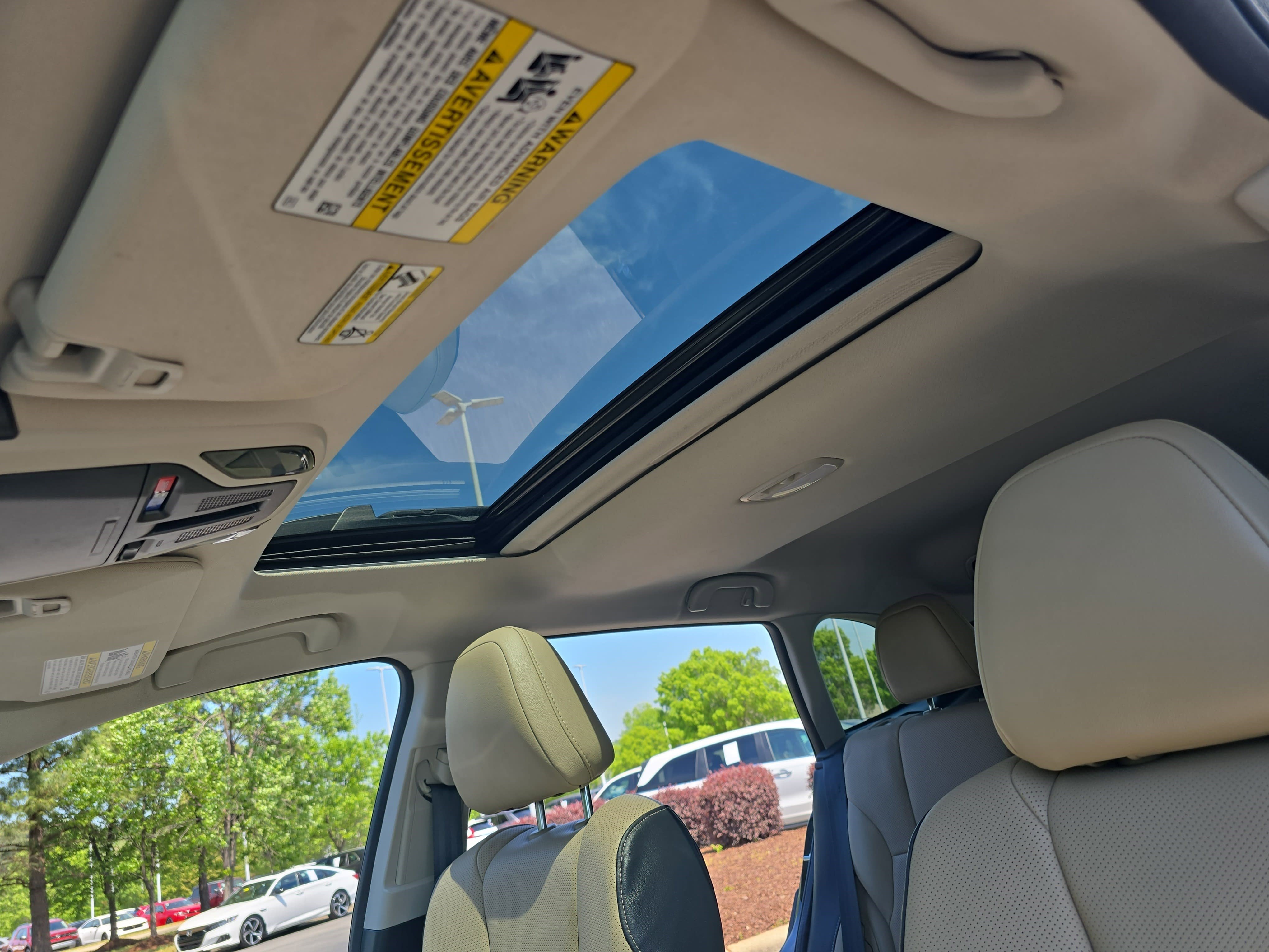 Used 2023 Subaru Outback Limited AWD/4WD image 32