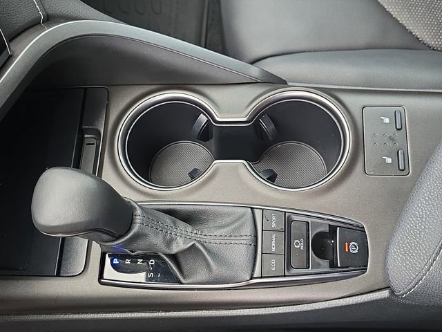 Used 2024 Toyota Camry XSE FWD image 25