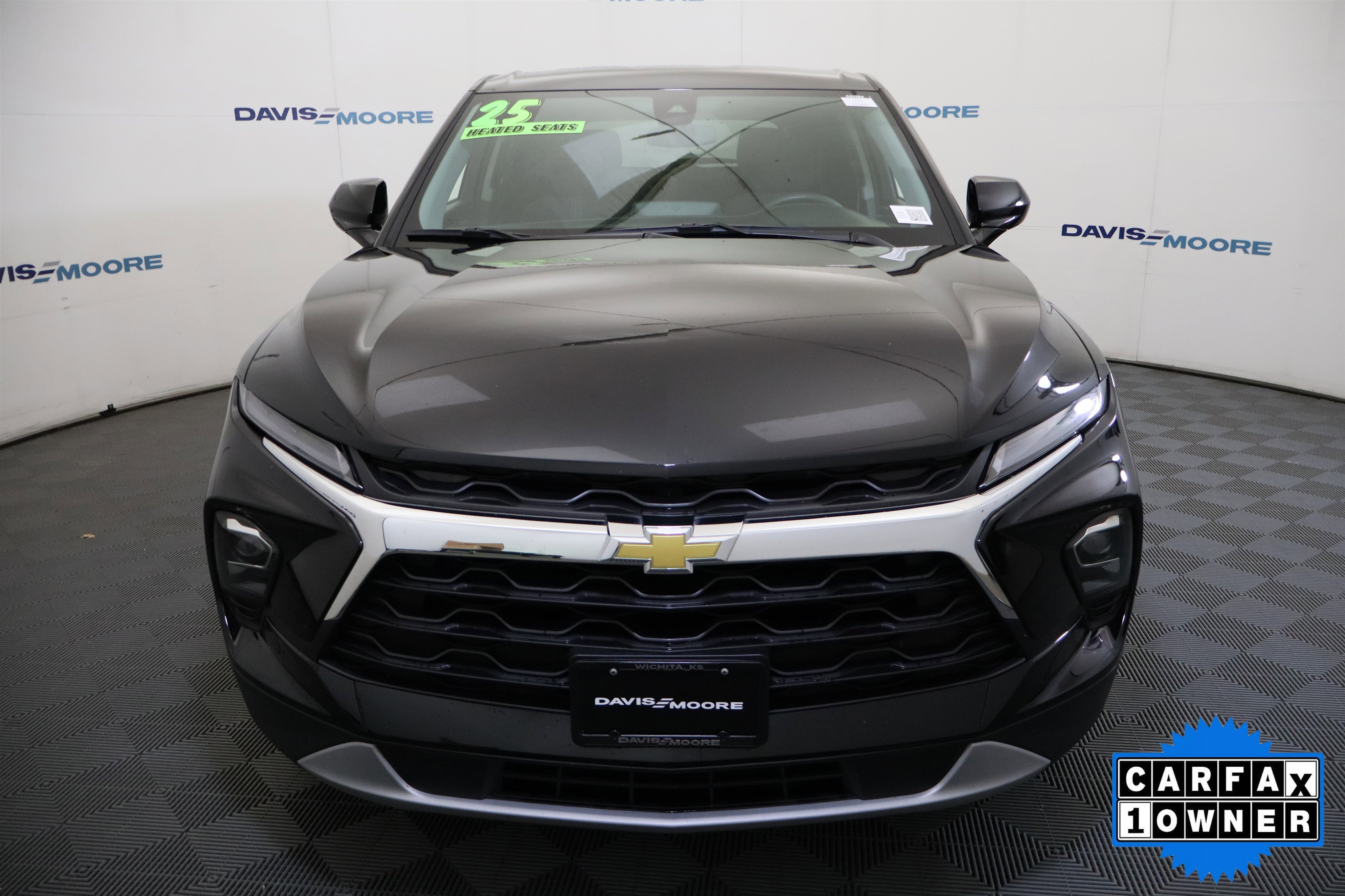 Used 2025 Chevrolet Blazer LT FWD image 14