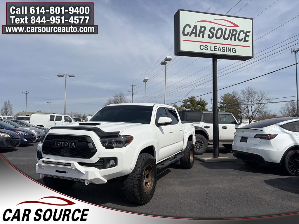 Used 2019 Toyota Tacoma TRD Sport video 1