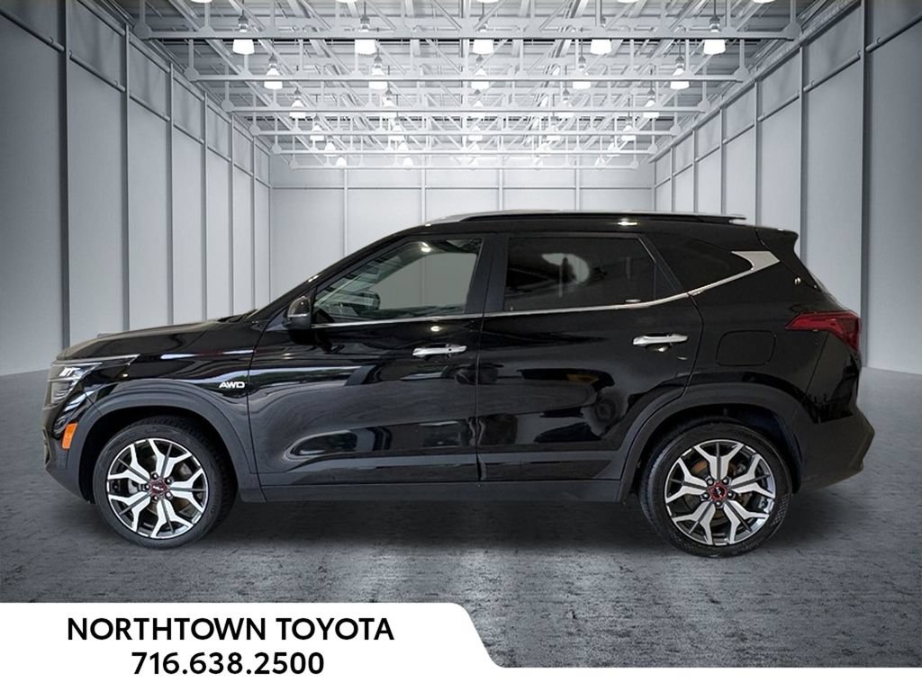Used 2023 Kia Seltos SX w/ SX Sunroof Package