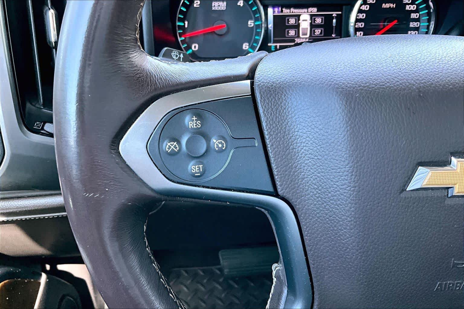 Used 2018 Chevrolet Silverado 1500 LTZ RWD image 22