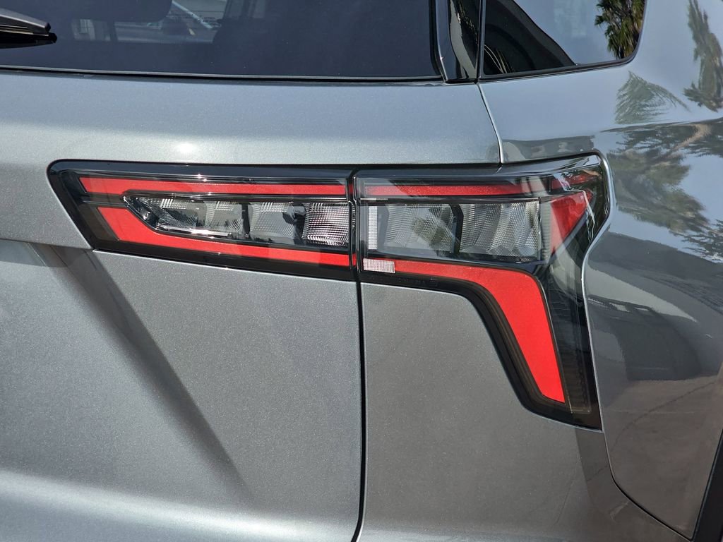 New 2026 Chevrolet Equinox LT w/ Convenience Package II image 39