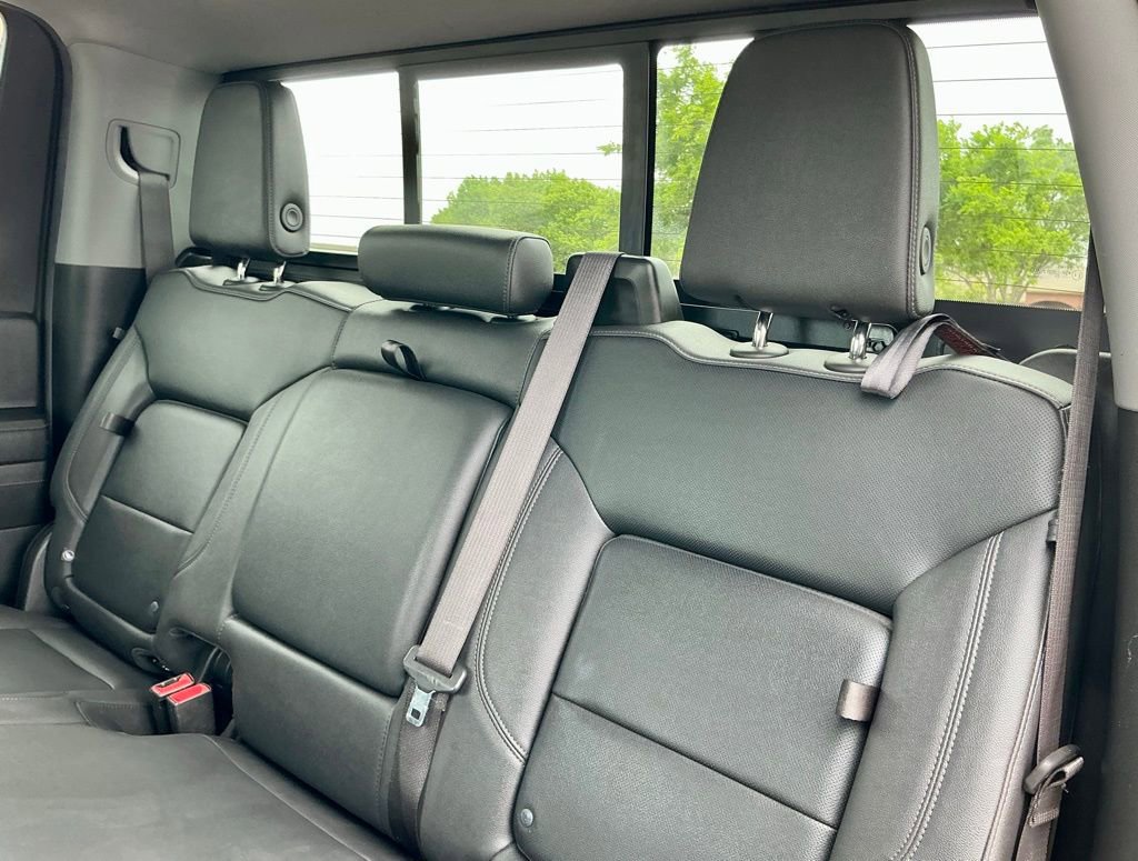 Used 2024 GMC Sierra 3500 SLT w/ SLT Premium Package image 32