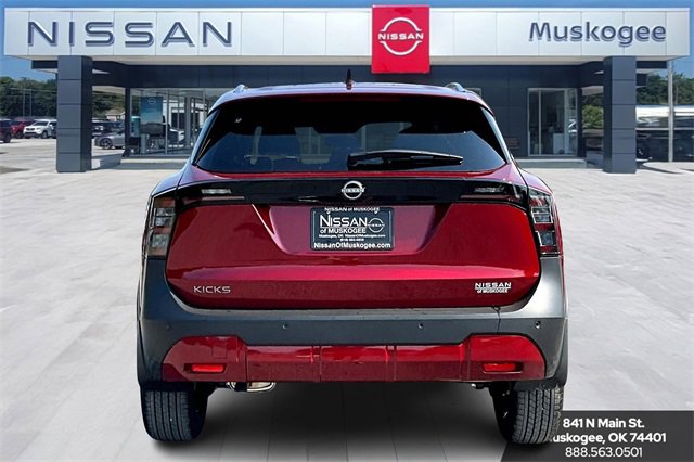 New 2026 Nissan Kicks SV image 4