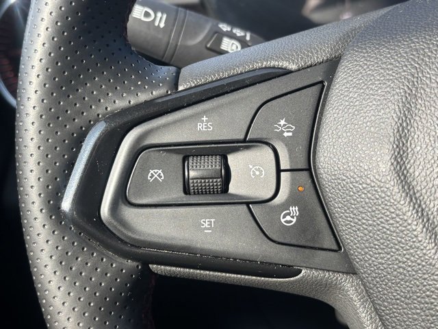 Used 2024 Chevrolet Trax RS w/ Driver Confidence Package image 18