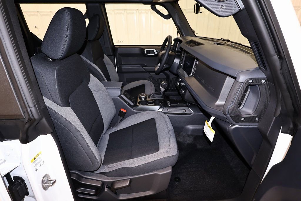 New 2026 Ford Bronco 4-Door AWD/4WD image 15