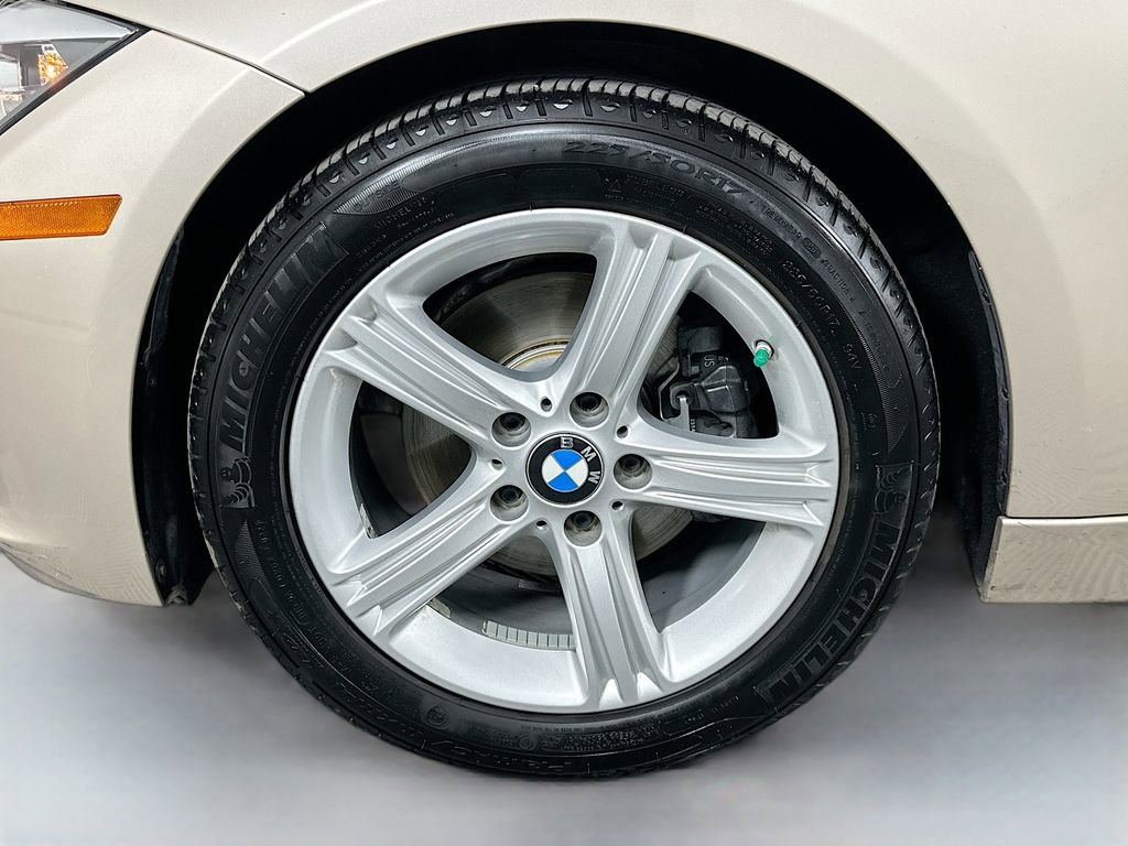 Used 2015 BMW 320i Sedan image 30
