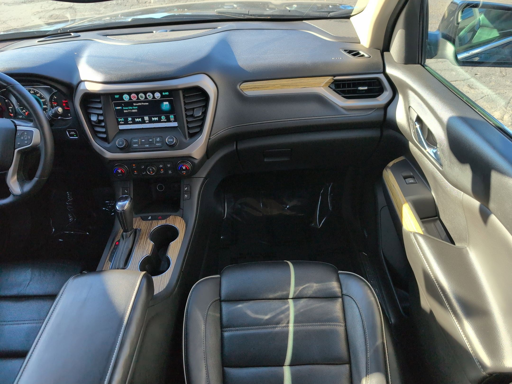 Used 2017 GMC Acadia Denali w/ Technology Package image 30