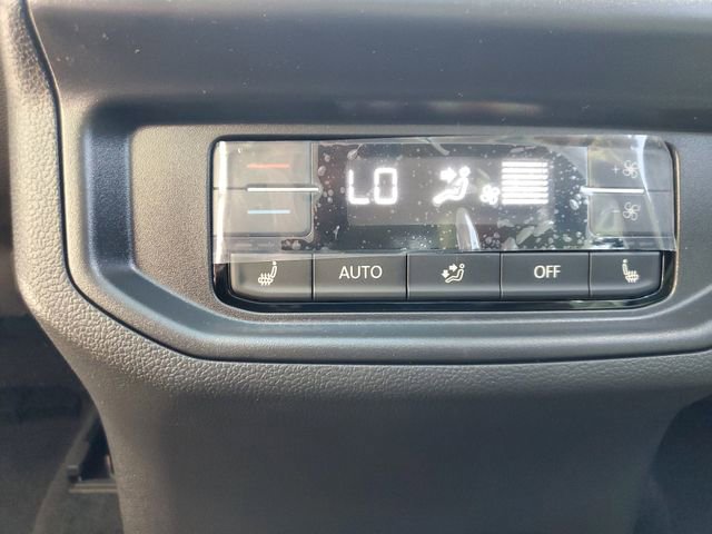 New 2026 Volkswagen Atlas SEL Premium R-Line image 19