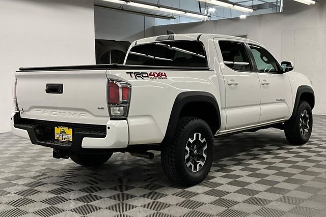 Used 2023 Toyota Tacoma TRD Off-Road w/ Technology Package AWD/4WD image 13