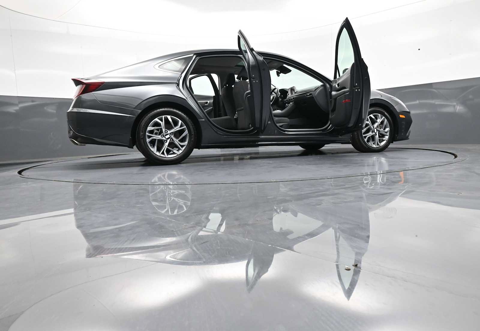 Certified 2023 Hyundai Sonata SEL w/ Convenience Package FWD image 48