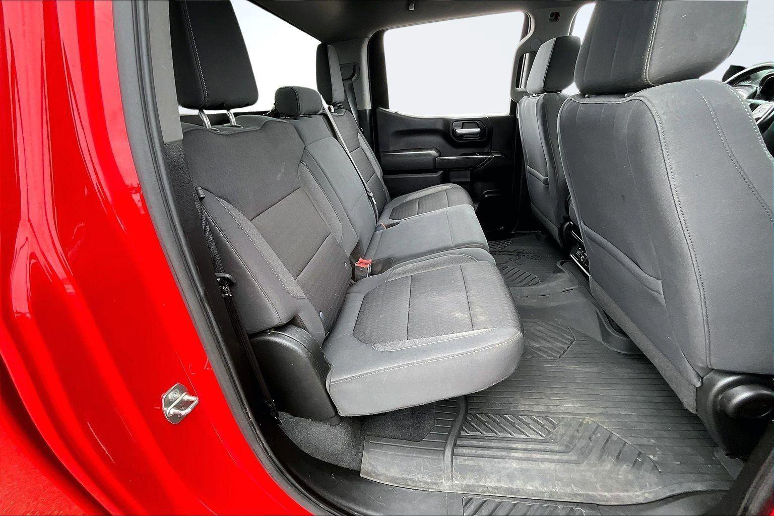 Used 2020 Chevrolet Silverado 1500 LT w/ All-Star Edition image 28