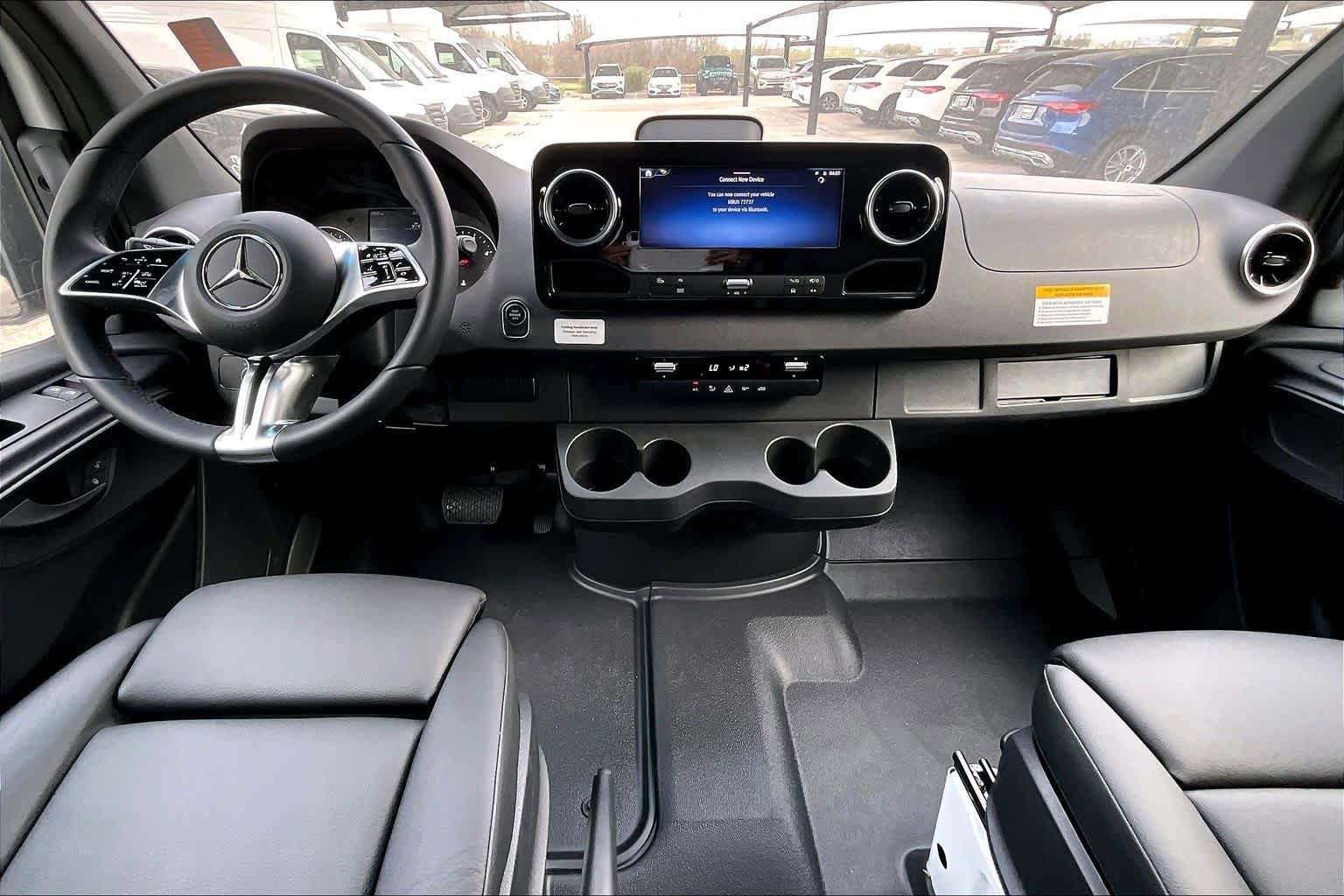 New 2025 Mercedes-Benz Sprinter 2500 image 8