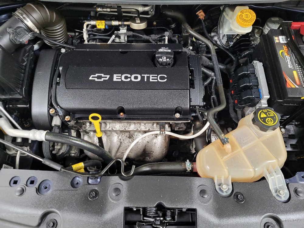 Used 2015 Chevrolet Sonic LS FWD image 30