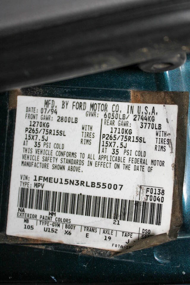 Used 1994 Ford Bronco XLT image 15