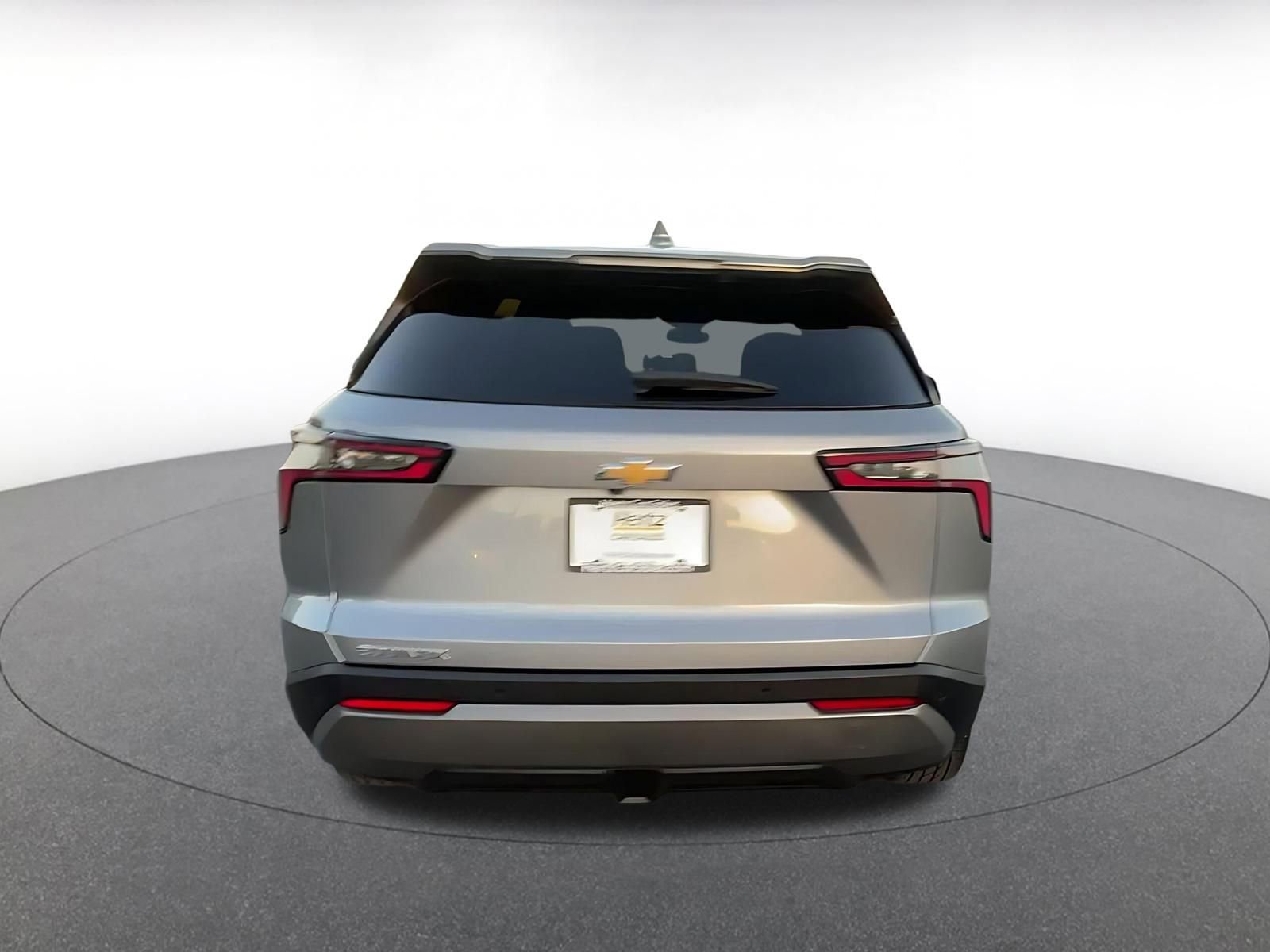 Used 2025 Chevrolet Equinox LT image 12