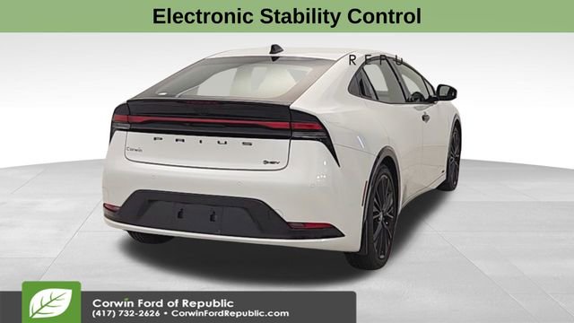 Used 2025 Toyota Prius AWD image 8