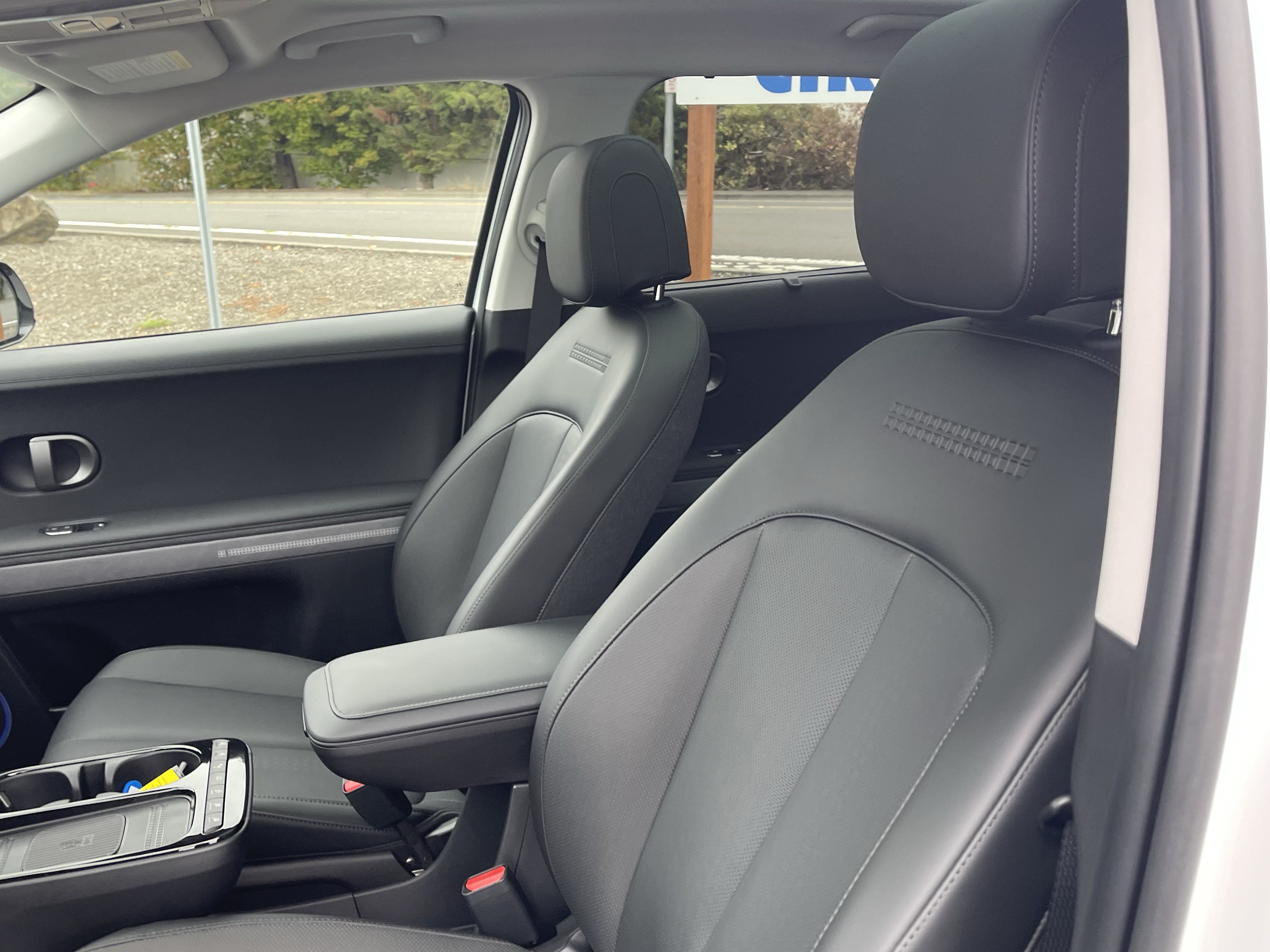 Certified 2026 Hyundai Ioniq 5 Limited RWD image 21