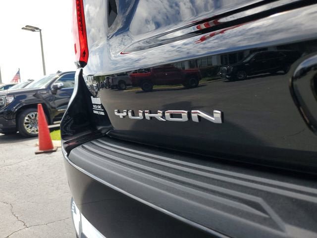 New 2026 GMC Yukon Denali w/ Sun & Power Step Package AWD/4WD image 8