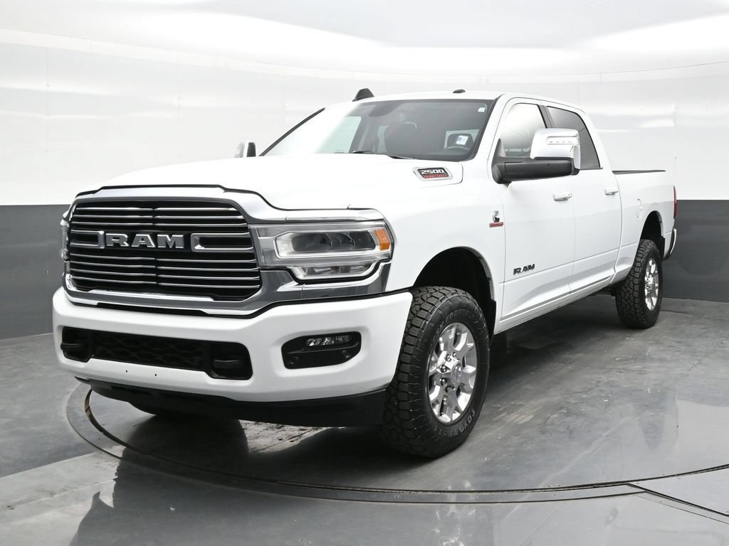 Used 2023 RAM 2500 Laramie AWD/4WD image 2