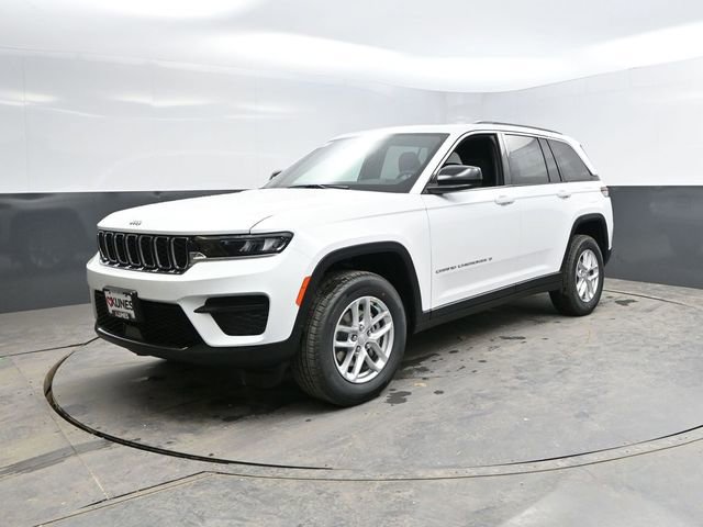 New 2026 Jeep Grand Cherokee Laredo X AWD/4WD image 3